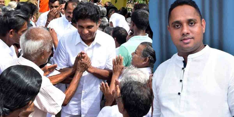 තමන් පත් කරපු මන්ත්‍රීවරු-ඇමැතිවරු A/C කාමරවල අමාත්‍යංශ ඇතුළෙ කිසි වැඩක් නැතිව ඉන්නවා! මේ මන්ත්‍රීවරු කවුද කියලවත් අපි දන්නෙ නෑ! එහෙම තියෙද්දි විපක්ෂනායකතුමා ජනතාවගේ ප්‍රශ්න ගැන හොයමින් ගමින් ගමට යනවා! අනුරාධපුර සජබ මන්ත්‍රී සුරංග රත්නායක සජිත් දැක්ක හැටි! VIDEO I Sri Lanka Latest News