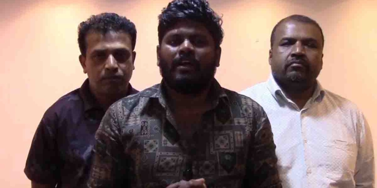 නුවරඑළියේ මාලිමා මන්ත්රීවරුන් දෙදෙනකුට මළ ගෙදරකදී පහර දීලා! PHOTOS I Sri Lanka Latest News
