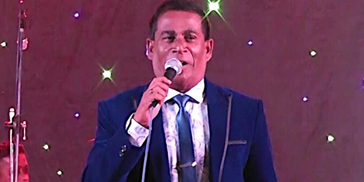 ඇවිදගන්න බැරිව වෙව්ල වෙල්ලා යනකම් ජනාධිපතිකම් ඇමැතිකම් නළුකම් කර්තෘකම් කරන සියලු සත්වයන්ට ධනපාලගෙන් මාර ආදර්ශයක්! මේක කියවලාවත් වෙලාව ආවම විශ්‍රාම ගනිල්ලා! Sri Lanka Latest News