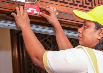 අලුත්ම ප්‍රතිඵල මෙන්න! ජනගහණය වැඩිවෙලා! ගෑනු පිරිමි පරතරයක්!  වයසක  අය වැඩියි! කොල්ලො කෙල්ලො අඩුයි! Sri Lanka Latest News