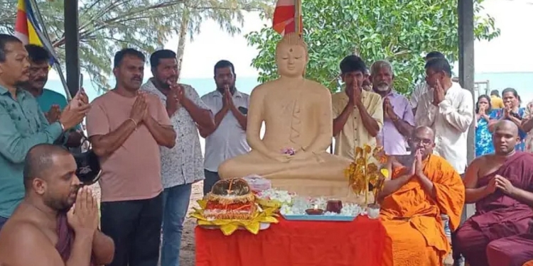 තිරිකෝණමලේ… අවනඩුව වෙලේ… මොනවාද බොලේ… උනේ කලබලේ…!Sri Lanka Latest News