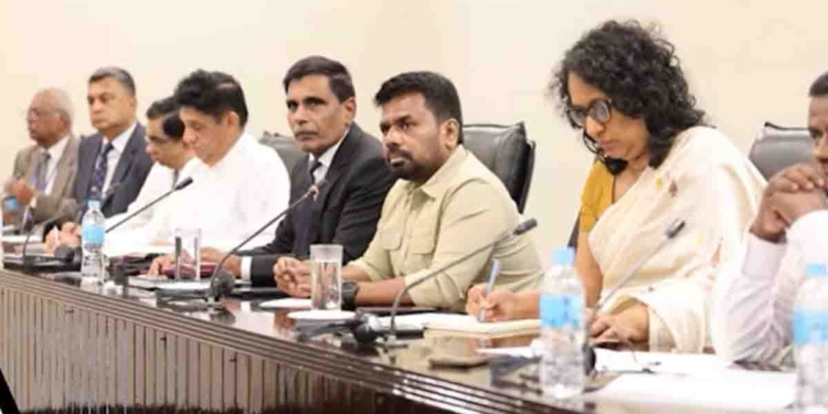 මහා ආපදාවෙන් ජනතාව බේරගන්න ආණ්ඩුවයි විපක්ෂයයි එකතු වෙච්ච වීඩියෝ එක මෙන්න! VIDEO I Sri Lanka Latest News