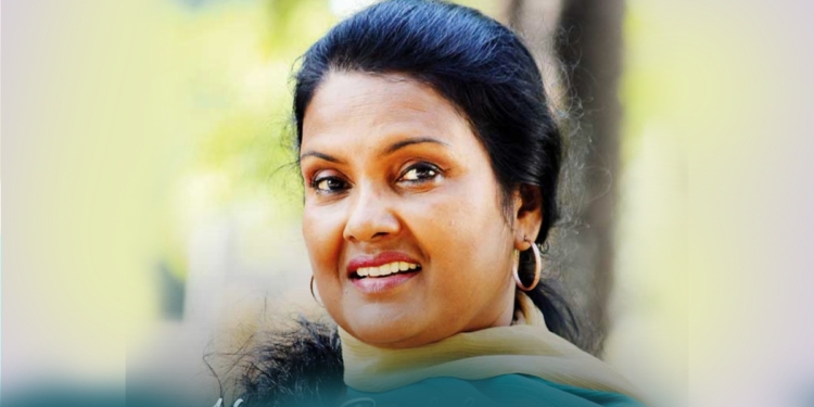 වැඩ ඉල්ලගෙන පස්සෙන් ගියේ නෑ…! ඒ ගැන කතා නොකර ඉමු… ! කොහොමත් මම සම්මාන හඹායන නිළියක් නෙවෙයි…! සයනයිඩ් කියන්නේ ප්‍රබල නිර්මාණයක්…! ගීතා කාන්ති ජයකොඩි I Sri Lanka Latest News