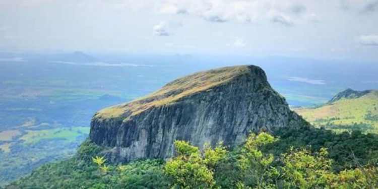 රාවණ රජුගේ දේහය ඇති යහන්ගලේ අබිරහස! Sri Lanka Latest News