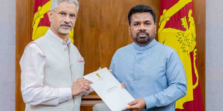 මෝදි දීපු විශේෂ ලියුමක් ඉන්දීය විදේශ අමාත්ය ජයශංකර් අනුරගේ අතටම දෙයි! PHOTOS I Sri Lanka Latest News