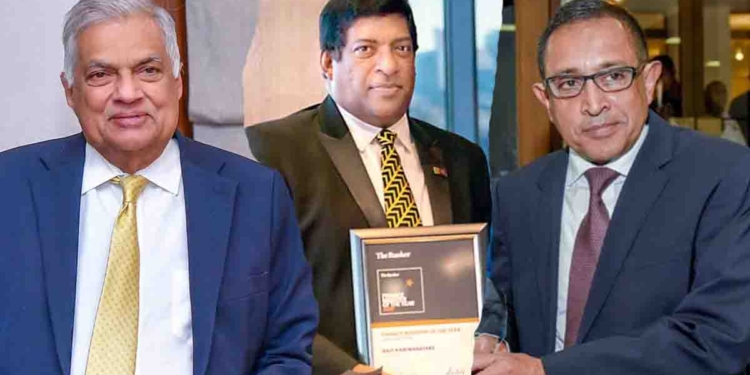 ආන්දෝලනාත්මක මහබැංකු බැඳුම්කර ගනුදෙනුව ගැන හිටපු මුදල් ඇමැති රවීගෙන් පළමුවරට ලොකු හෙළිදරව්වක්! සිද්ධිය වෙද්දි මහබැංකුව තිබ්බේ මගේ යටතේ නෙමෙයි අගමැති රනිල් වික්‍රමසිංහ යටතේ! රාජ්‍ය බැංකු-වාණිජ බැංකු තිබුණේ කබීර් හෂීම් යටතේ! VIDEO I Sri Lanka Latest News