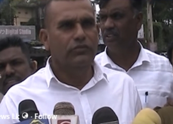 පස් ලෝඩ් 2ක් දාලා ලක්ෂ 4ක ඇස්තමේන්තුවක් දාලා! මාලිමා සභාපතිට එරෙහිව ගල්ගමු සභාව ඇතුළේ ලොකු කචල් එකක්! විපක්ෂය එළියට බහියි! VIDEO I Sri Lanka Latest News