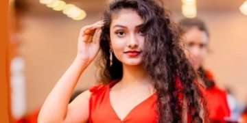 යෂ් එක්ක බෙඩ් සීන් එකක ඉන්න වෙන එක ගැන ඇහුවාම මම තිගැස්සුණා…! අයින් කරන්න බැරිද ඇහුවා…! ටිකක් කල් බලාගෙන ඉන්න වුණා…! රිජෙක්ට් කරන්න තරම් මම මහා ලොකු නිළියක් නෙවෙයි…! සුහන්දි උපෙත්මා! Sri Lanka Latest News