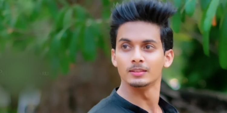 මගේ හීනෙට තව ගොඩක් දුරයි…! හිතේ හයිය තියෙනව ඒ ගමන යන්න පුළුවන්…! රංගනය සම්පූර්ණයෙන්ම අහම්බයක්…! තිනෙරු විජේසිංහ I Sri Lanka Latest News