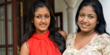 කලාව දැන් බිස්නස් එකක් වෙලා…! මගේ දුව තමයි හොඳම ප්‍රේක්ෂකයා…! ඇතිවෙන්න බැණුම් ඇහුවා…! ලක්ෂිකා ෆොන්සේකා I Sri Lanka Latest News