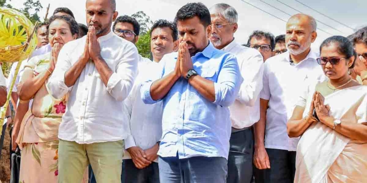 මධ්‍යම කඳුකරය ආරක්ෂා කර පෝෂණය කිරීමට නව අධිකාරියක්! පළමු වසරේ නව අධ්‍යාපන ප්‍රතිසංස්කරණ 29 වනදා පටන් ගන්නවා! ‘ගොඩනඟමු අධිෂ්ඨානයේ සංහිඳ’ අනුර ගම්පොළින් පටන් ගනී! PHOTOS I Sri Lanka Latest News