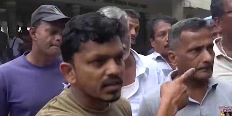 විරෝධතා මැද මහනුවරට සුද්දයක්! VIDEO I Sri Lanka Latest News