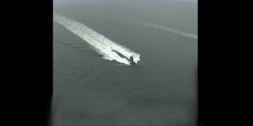 ට්‍රම්ප් ඉරානය වටකරයි! USS Georgia සහ USS Florida න්‍යෂ්ඨික සබ්මැරීන දෙක මැදපෙරදිගට ඇවිත්! ප්‍රහාරයට සියල්ල ලෑස්තියි! VIDEO I Sri Lanka Latest News