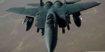 ඊළඟ පිපිරීම අත ළඟද?  ට්‍රම්ප් F-15E දිගු දුර ප්‍රහාරක යානා ඉරානය ළඟටම එවයි! I Sri Lanka Latest News