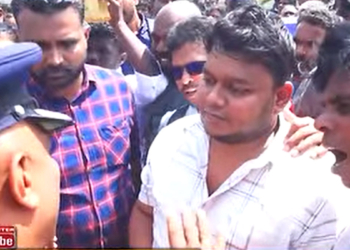 ගෝල්ෆේස් යළි උණුසුම්! ගෝඨා පන්නන්න ගෝල්ෆේස් එකේ සටන් කරපු වසන්ත මුදලිගේ ලොකු සෙට් එකක් අරන් ආපහු ගෝල්ෆේස් එකට බහී! පොලිසියත් එක්ක හරිහරියට පැටලෙයි! VIDEO I Sri Lanka Latest News