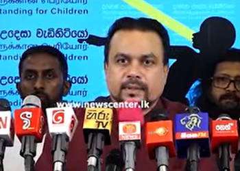 ‘දරුවන් උදෙසා වැඩිහිටියෝ’! හරිනිව ගෙදර යවන්න විමල් අලුත් විදිහකින් එළියට එයි! VIDEO I Sri Lanka Latest News