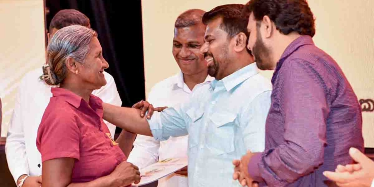 අනුර අනුරාධපුරේදී ‘හිමිකම’ දෙයි! VIDEO & PHOTOS I Sri Lanka Latest News