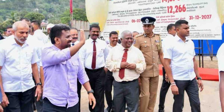 අවුරුදු ගාණක් නවත්වලා තිබ්බ ගැටඹේ ගුවන්පාලමේ ඉදිකිරීම් අනුර යළි පටන් ගනී! PHOTOS I Sri Lanka Latest News