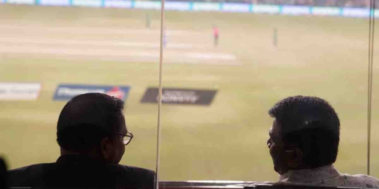 ප්රභූ ක්රිකට්..! නිර්ප්රභූ මළල ක්රීඩා සහ 76 අවුරුදු සාපය! උපුල් ජෝශප් ප්රනාන්දුගේ ගුරුදා විග්රහය! Sri Lanka Latest News