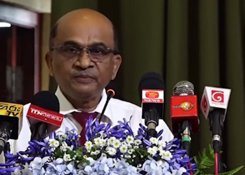 අලුත් විගණකාධිපතිවරිය වැඩ බාරගත් දවසේම හිටපු විගණකාධිපතිවරයකුගෙන් සැර කතාවක්! VIDEO I Sri Lanka Latest News