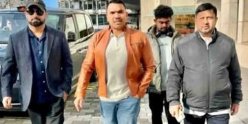 ලන්ඩනයේදී වෙච්ච අලකලංචිය ගැන නාමල් කතා කරයි! I Sri Lanka Latest News