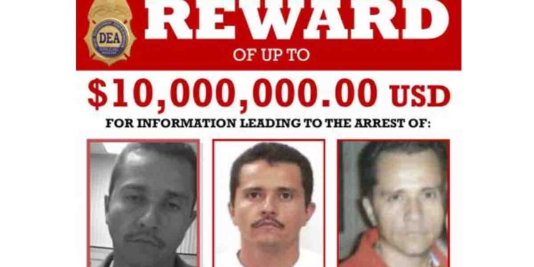 අමෙරිකාවේ CIA එක මැදිහත් වෙයි! ලෝකෙටම හිසරදයක් වූ මෙක්සිකෝවේ කුඩු කාටෙල් එකේ මහ කෙරුමා  මහපාරේ මරා දමයි! මෙන්න වීඩියෝව! VIDEO I Sri Lanka Latest News