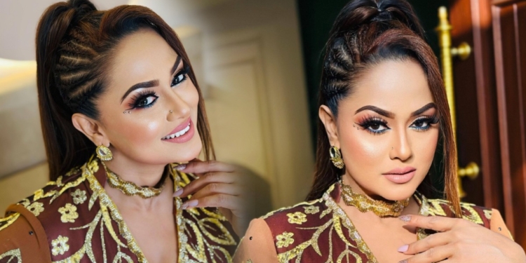 පිටි කොටලා පිටි හලලා රටම හොල්ලපු ඒ නෝනා…! වයසට බූට් එක පෙනුමට රූට් එක! මගේ ඇස්වලත් තියෙන්නේ නැන්දගෙම ඒ ලුක් එක…! තාමත් ජිප්සීස් එක්ක නටනවා..! පාරෙ යන්න බැරි තරමටම හිට් වුණා…! නිලන්ති ඩයස් I Sri Lanka Latest News