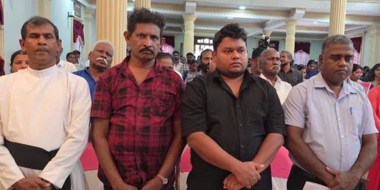 නිදහස් දිනයේදී හැටන්වලින් අලුත් සටනක් ඇරඹෙයි! පෙරටුගාමීන් පෙරමුණ ගනී! PHOTOS I Sri Lanka Latest News