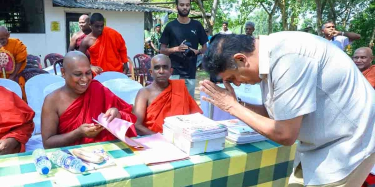 ‘පෞරාණික සිද්ධස්ථාන පුනර්ජීව කවය’! බුද්ධ ශාසනයේ උන්නතිය වෙනුවෙන් විපක්ෂනායක සජිත් අලුත් වැඩකට අතගහයි! අනුරාධපුර ශ්රී සුගත මහා විහාරයෙන් වැඩ පටන් ගනී! VIDEO & PHOTOS I Sri Lanka Latest News