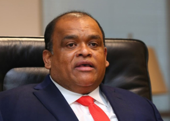 මතකද ගෝඨාගෙ කාලෙ ගෙනාපු ‘අසූචි’ නැව? මෙන්න ඒකේ ලංකාවේ නියෝජිතයා කවුද කියලා දැන් එළියට එනවා! දෙයි හාමුදුරුවනේ මේවා ඇත්ත නම්…! VIDEO I Sri Lanka Latest News