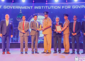 පොලිසිය දැන් පොලිෂ් වෙලා! සම්මානත් ලැබෙනවා..! VIDEO I Sri Lanka Latest News