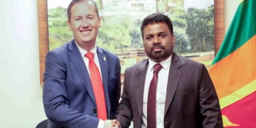 ට්‍රම්ප්ගේ දකුණු අත අනුරව හම්බවෙන්න අප්‍රේල්වල ලංකාවට එනවා! I Sri Lanka Latest News