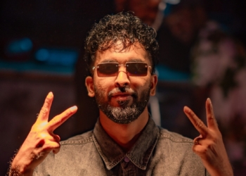 ටේ‍රන්ඩින් හීන අකුරු කරන හර්ෂණ…! මුලින්ම සින්දුවක් හිට් වුණේ 2019දී…! මගේ නිර්මාණ කාලෙන් කාලෙට වෙනස් වෙනවා…! මගේම සින්දු අහන සෙට් එකක් වෙනම ඉන්නවා…! හර්ෂණ කේ. පේරේරා I Sri Lanka Latest News