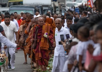 අමන වැඩ පිරුණු අපේ උන් අල කරපු සාම පා ගමන! Sri Lanka Latest News