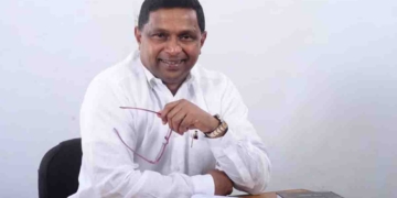 මහාභාණ්ඩාගාරයෙන් ඩොලර් මිලියන 2.5ක් අතුරුදන් වෙච්ච සිද්ධිය පළමුවරට රටට හෙළිදරව් කළ මෛත්‍රී ගුණරත්න මාධ්‍යට කතා කරයි! ආණ්ඩුව මේක මාස 4ක්  හැංගුවා! භාණ්ඩාගාර ලේකම් හර්ෂණ කලින් වැඩකළේ ඕස්ට්‍රේලියාවේ! එයත් මේකට සම්බන්ධද? මුදල් ඇමැතිකමෙන් අනුරත් වහාම ඉල්ලා අස්වෙන්න ඕනෑ! VIDEO I Sri Lanka Latest News