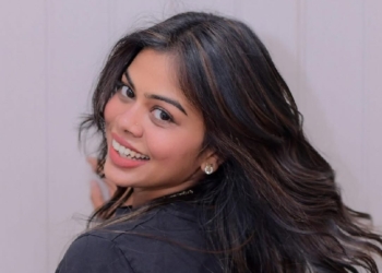 ගඩාෆි එක්ක එන ‍හිරුණිගේ රියල් ලයිෆ් එක…! කකුල තුවාල වෙලා ලේ ගලද්දිත් මම රඟපෑවා…! සෝෂල් මීඩියා මම බලන්නේ නෑ…! මම හරිම සංවේදී කෙනෙක්…! ඩිලු‍ක්ෂි වීරපෙරුම I Sri Lanka Latest News