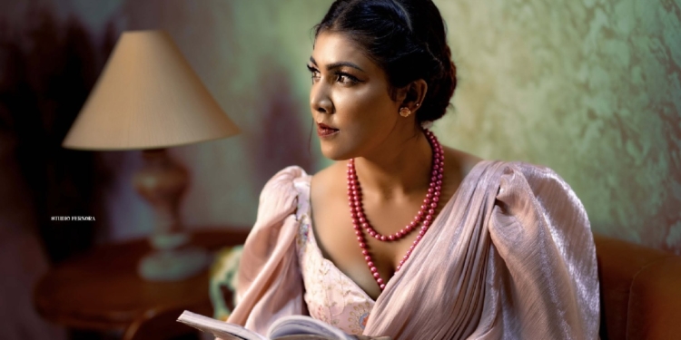 ලොකු දෙයක් කළේ නැහැ…! එදා නම් බය හිතුණා…! දුර ගමනක් යන්න තියෙනවා…! ඉෂාරි කුමාරසිංහ I Sri Lanka Latest News