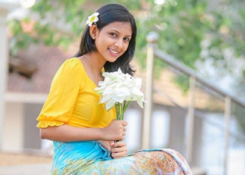හරිම ආසාවෙන් ඉන්නවා සිනමාවේ අත්දැකීම විඳින්න..! ඉස්කෝලේ යද්දී දැන් මට හැමෝම කතා කරන්නේ විමෂරි කියලා…! අම්මා තමයි හැමදේම තීරණය කරන්නේ…! සෙලිනි රත්නායක I Sri Lanka Latest News