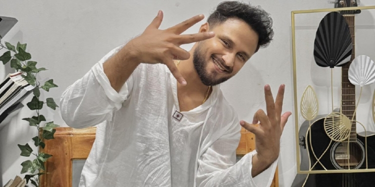මාලනී ෆොන්සේකා එක්ක කපල් ඩාන්ස් දාපු අපේ ජෙනරේෂන් එකේ එකම නළුවා මමයි…! හැම දේකින්ම ඈත්වෙලා පැත්තකට වෙලා හිටියා…! මට ඒවා හිතට දැනුණේ නැහැ… ඒ හින්දා රිජෙක්ට් කළා…! සචින් ලියනගේ I Sri Lanka Latest News