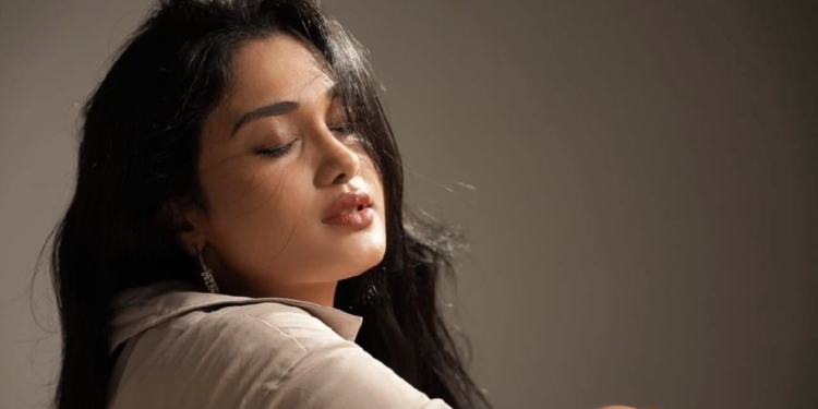 කරපු ගාන වැඩක් නැහැ…! කරන වැඩේ කොලිටියට ඕනේ…! මට ඕනේ චැලෙන්ජස්…! කෙහොමත් අලුත් දේවල්වලට ආසයි…! ඉශන්කා ජහන්වි I Sri Lanka Latest News