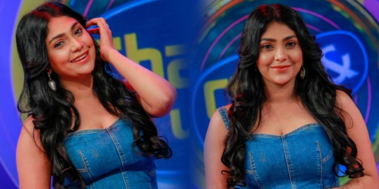 හැමදේටම වාසානාවක් තියෙන්න ඕනේ…! ඒ වාසනාව මට නැතුව ඇති…! ඒක රස මැවෙන පින් අතේ ලොකු වැඩක්…! හැමෝම ආදරය කළේ ඒ ගැමි පෙනුමට…! නයෝමි තක්ෂිලා I Sri Lanka Latest News