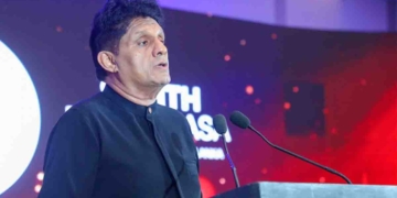 මැයි රැලිය ඉවර වෙලා පැය 24යි! සජිත් ජාත්‍යන්තර සමුළුවකට ඉංග්‍රීසියෙන් කරපු කතාව කොහොමද? බිග් කුච්චන් එකක් වගේද නැද්ද? බලන්න! VIDEO & PHOTOS I Sri Lanka Latest News