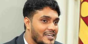 තෙල් මිල-විදුලි බිල තවත් වැඩිවෙනවද? සෝලා පවර්වලට මොකද වෙන්නේ? බලශක්ති අර්බුදයෙන් ගොඩඑන්න පුළුවන්ද? බලශක්ති නියෝජ්ය ඇමැති ඉල්ලියාස් කතාකරයි! VIDEO I Sri Lanka Latest News