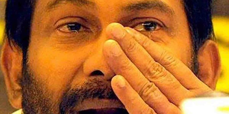 කියපු කිසි දෙයක් අනුර කරන්නේ නෑ කියලා සමහරු මඩ ගහනවනේ..! ඔන්න කියපු එකක් හරියටම කරලා! ණය අරන් දයා ගමගේ බැංකුවලට තිබ්බ පොල්ලට ඩොලර් මිලියන 1.42ක දේපොළ වෙන්දේසි කිරීම තහවුරුයි! VIDEO I Sri Lanka Latest News