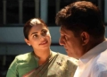 මේ අයට කරන්න පුළුවන් තණකොළ කපන-වැසිකිළිවලට මුල්ගල් තියන වගේ පොඩි වැඩ! ඩොලර් හොයන්න-ආයෝජන ගේන්න-රට ඉස්සරහට ගෙනියන්න වගේ ලොකු වැඩ කරන්න මේ අයට බෑ! ඒ ලොකු වැඩ කරන්න නායකයෙක් එනවා සජිත් ප්රේමදාස කියලා! එතුමා හොඳ රටක් හදලා දෙයි! VIDEO I Sri Lanka Latest News
