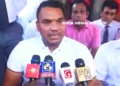 සලේ වෙනුවෙන් රාජපක්ෂලාත් කොටුවට බහී! නාමල් සත්‍යග්‍රහයේ වාඩිවෙයි!  VIDEO I Sri Lanka Latest News