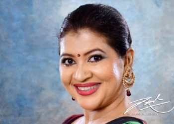 දේදුන්නෙන් පාට අරන් ආපු ආදරය අදටත් විඳින පුංචි තිරයේ ආදරණීය අම්මා…!මගේ ජීවිතේ ඇරියස් නැහැ…! අනුන්ගේ දිග පළල මට අදාළ නැහැ…! බැණපු බැනිලිවලට බයත් හිතුණා…! ඉන්දිකා සුබසිංහ I Sri Lanka Latest News