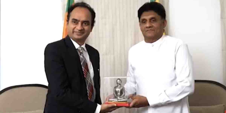 නිල කාලය අවසන් කොට ඉන්දියාවට යන්න කලින් නියෝජ්‍ය මහකොමසාරිස් පාන්ඩේ විපක්ෂනායක කාර්යාලයට ඇවිත් සජිත්ව හමුවෙයි! දුන් සහායට ස්තූති කරයි! VIDEO I Sri Lanka Latest News