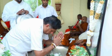 පච විදින දේශපාලන නායකයන් මැද්දේ කියපු දේ කරපු.. කරපු දේ කියපු එකම ජනාධිපතිවරයා..! 102 වන උපන්දින සැමරුමට මහනුවරදී විශේෂ වැඩසටහන් රැසක්! VIDEO & PHOTOS I Sri Lanka Latest News