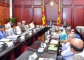 ජනාධිපති ලේකම් සියලුම අමාත්යංශ ලේකම්වරුන්ට එන්න කියයි! කරපු දේවල්.. කරන්න තියෙන දේවල් ගැන අහයි! ගිවිසුමකටත් අත්සන් ගනී! PHOTOS I Sri Lanka Latest News